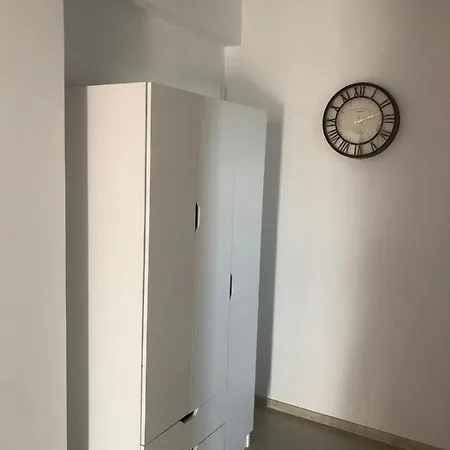 The Attico Studio Apartament *
